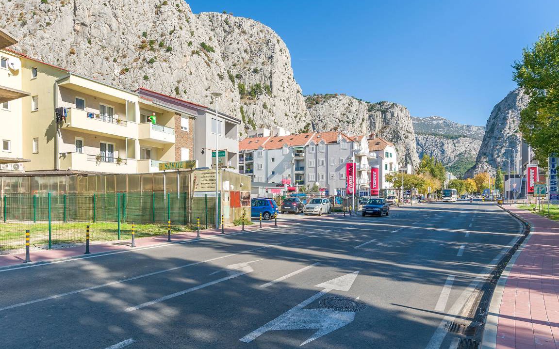 Photo of Others in Omis