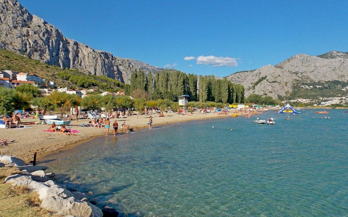 Photo of Others in Omis