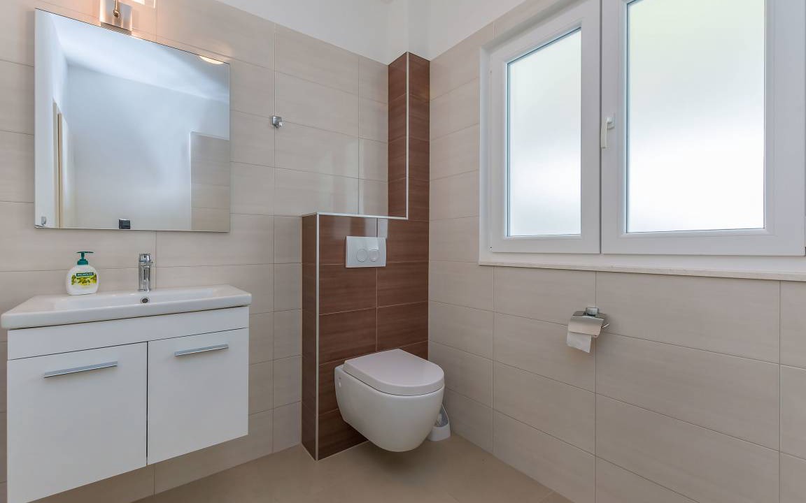 Photo of Bathroom in Duce