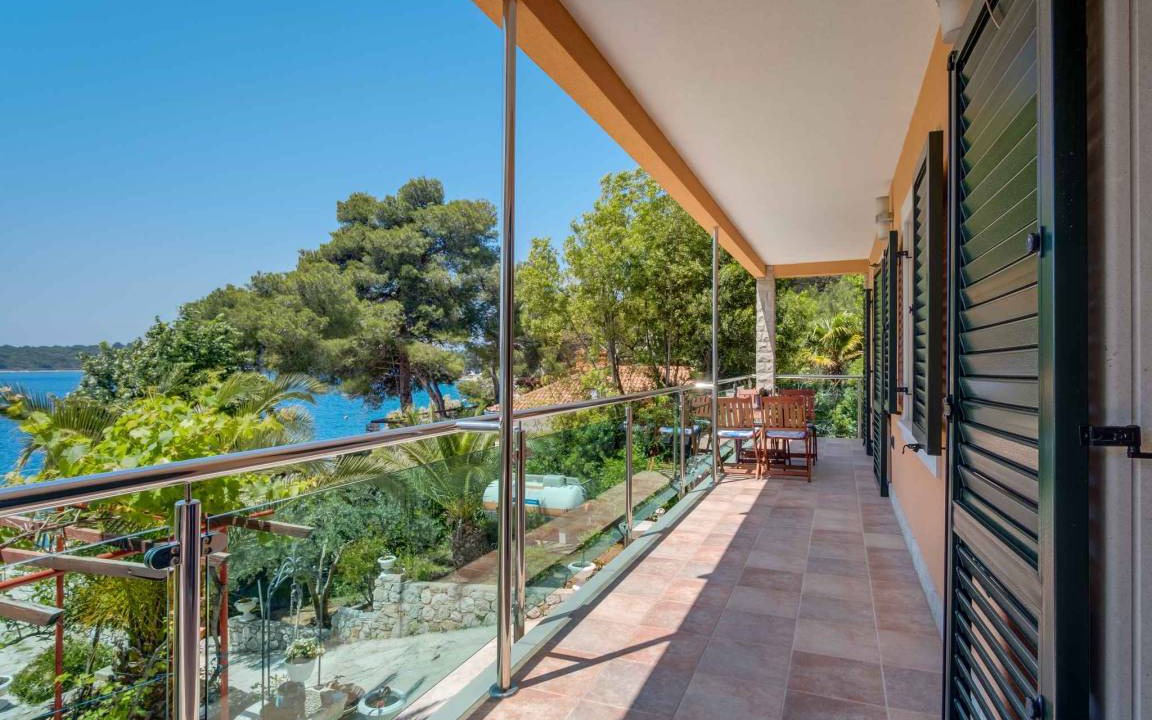 Photo of Patio Balcony in Cove Murtar