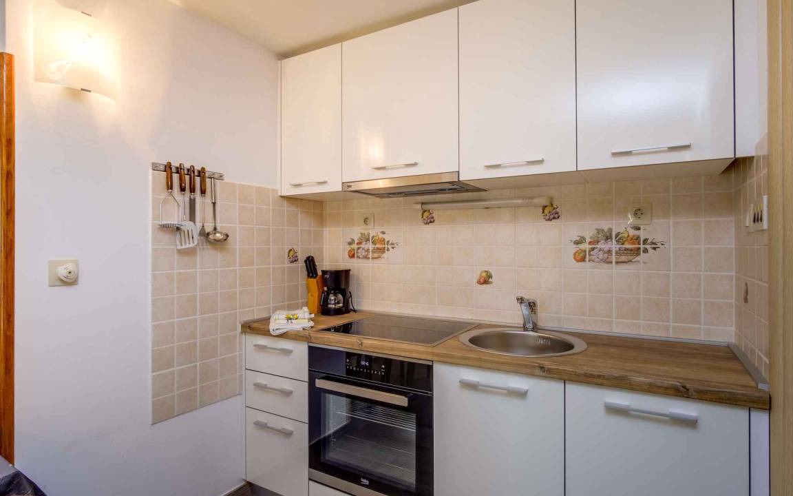 Photo of Kitchen in Cove Murtar