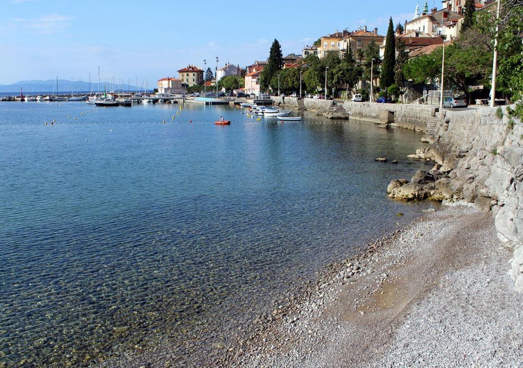 Photo of Outdoor in Rubesi