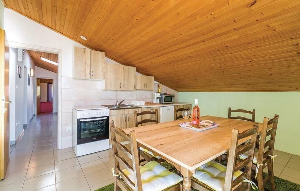 Photo of Kitchen in Rubesi