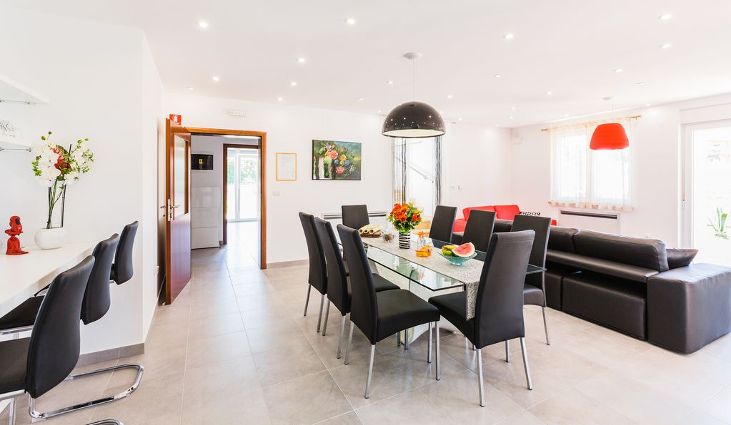 Photo of Livingroom in Bratulici