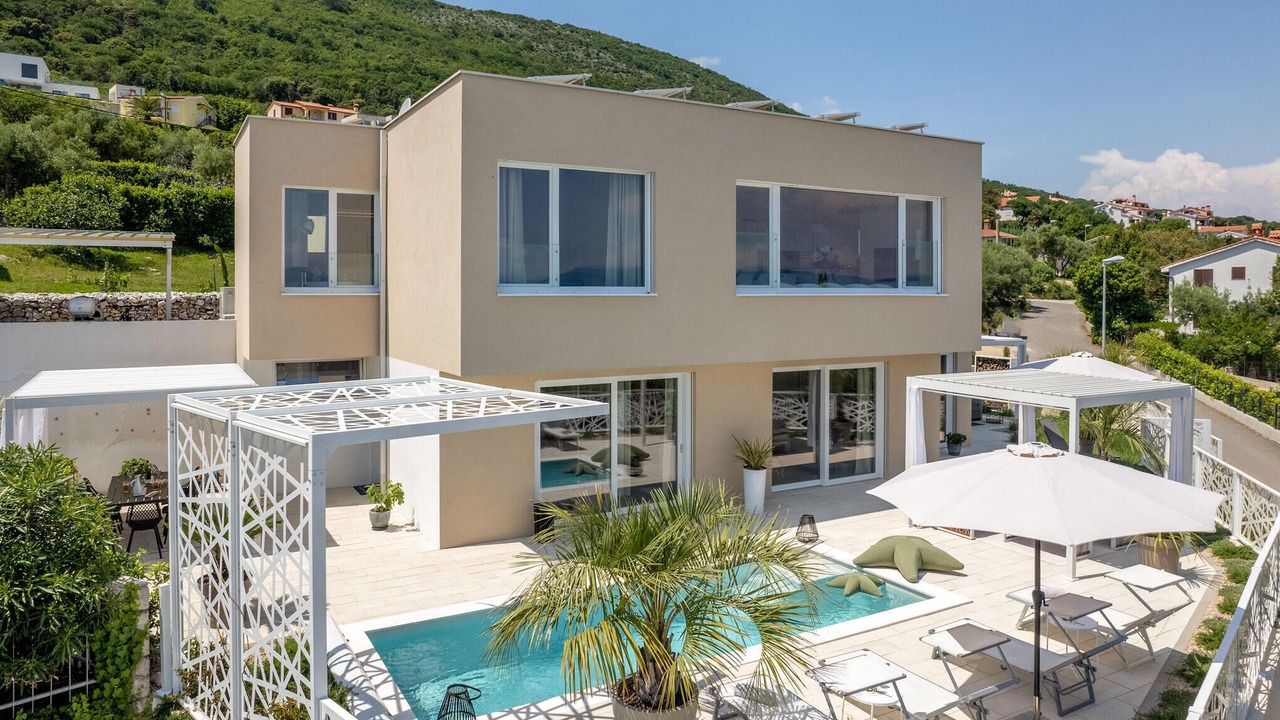 Photo of Outdoor in Ravni