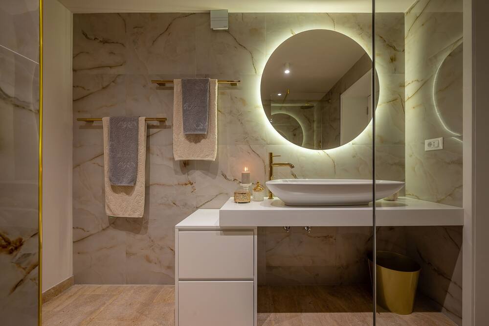 Photo of Bathroom in Praznica