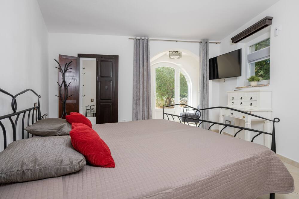 Photo of Bedroom in Ripenda Kosi