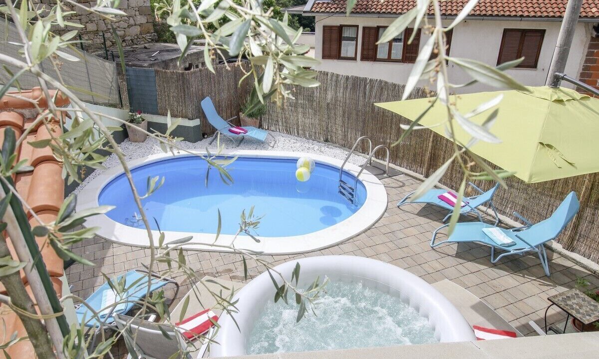 Photo of Outdoor in Grabri