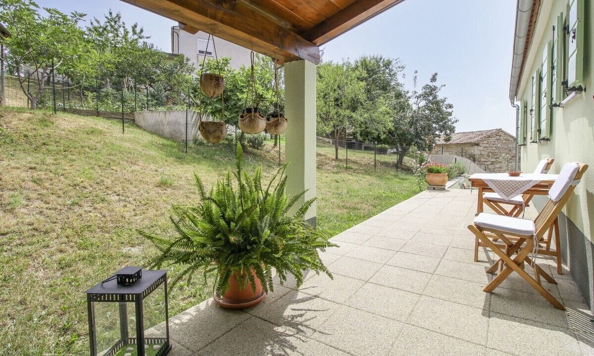 Photo of Patio Balcony in Grabri