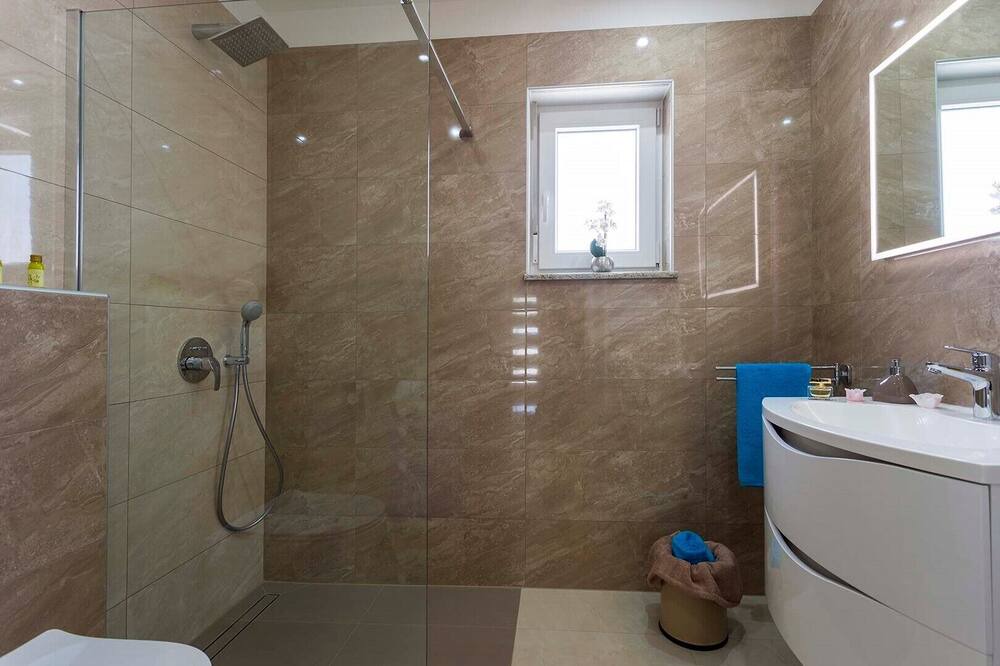 Photo of Bathroom in Belavici