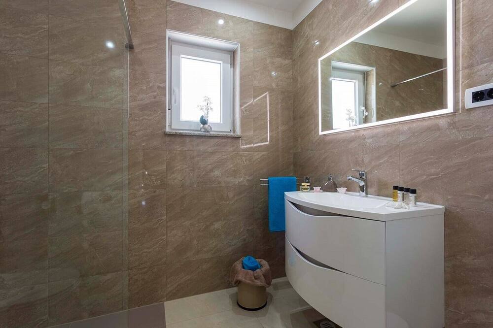 Photo of Bathroom in Belavici