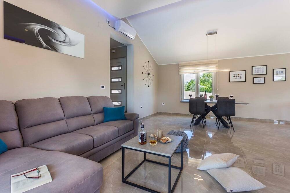 Photo of Livingroom in Belavici