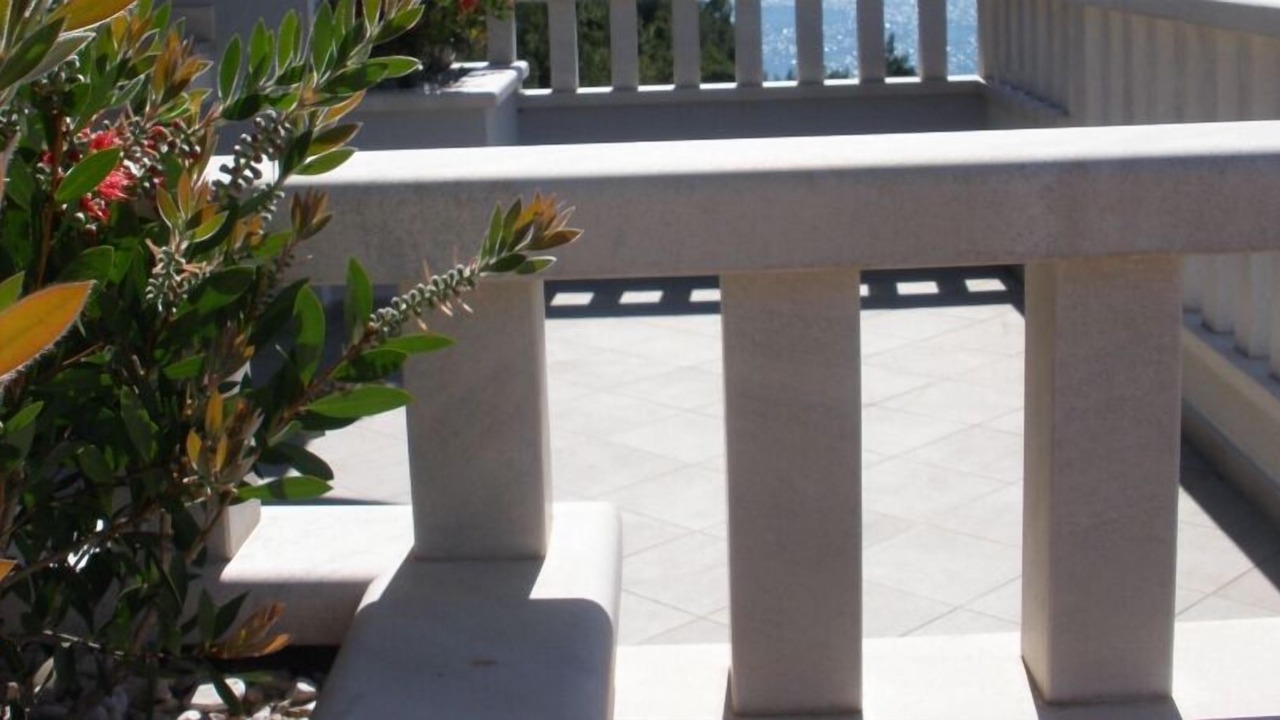 Photo of Outdoor in Medici