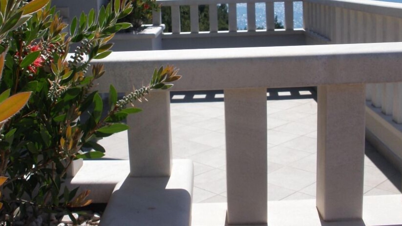 Photo of Outdoor in Medici
