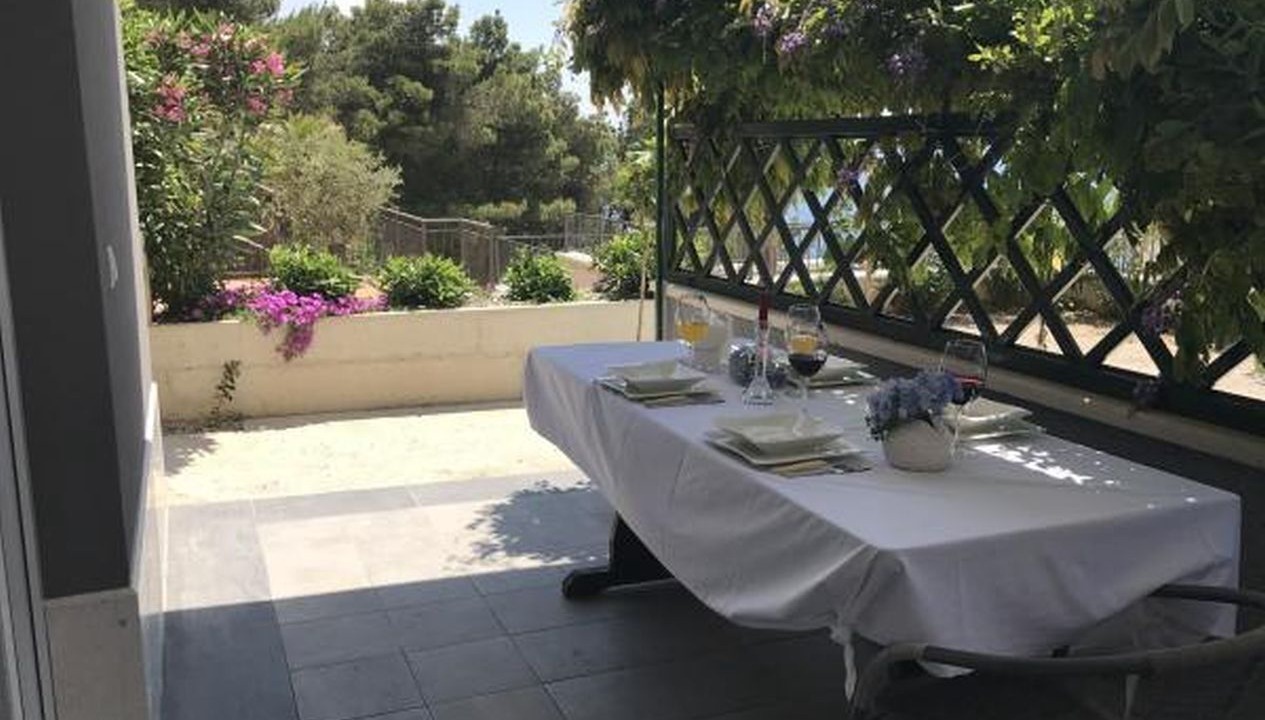 Photo of Outdoor in Medici