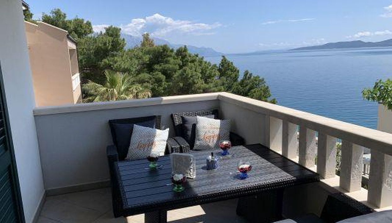 Photo of Outdoor in Medici
