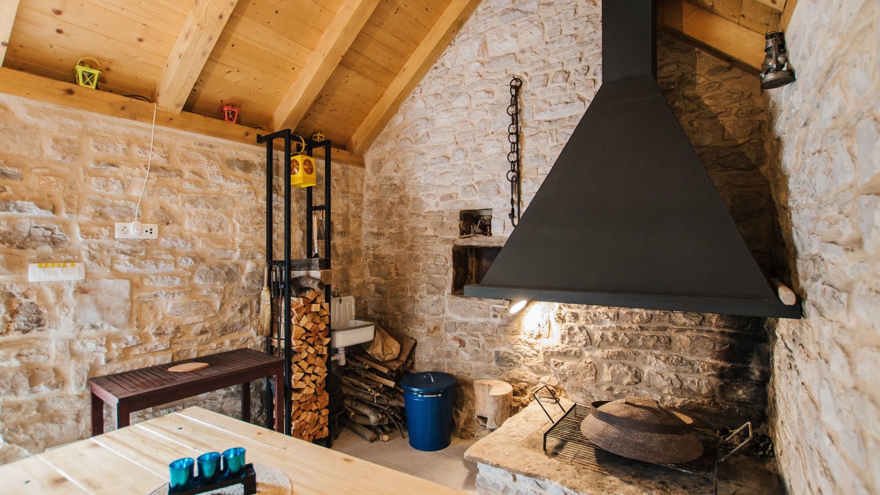 Photo of Kitchen in Grohote