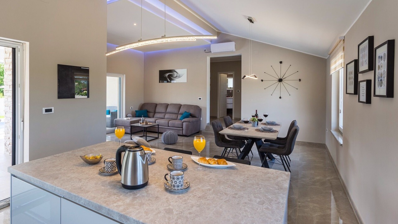 Photo of Kitchen in Belavici