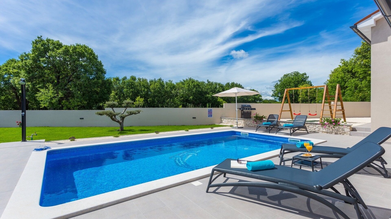 Photo of Outdoor in Belavici
