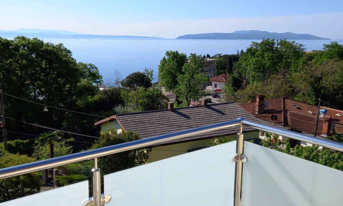 Photo of Outdoor in Ika