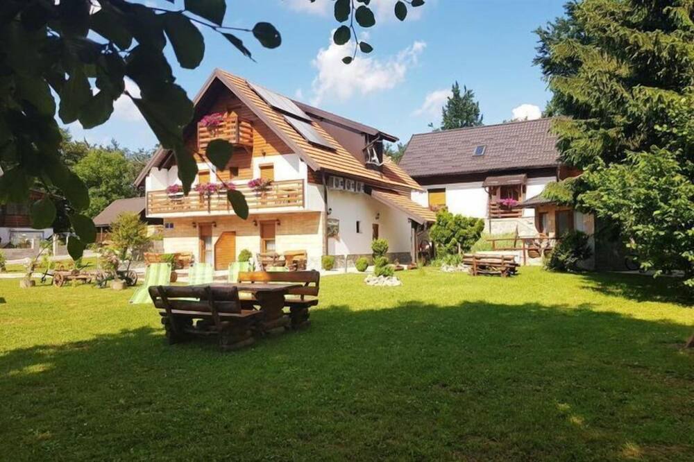 Photo of Outdoor in Jezerce