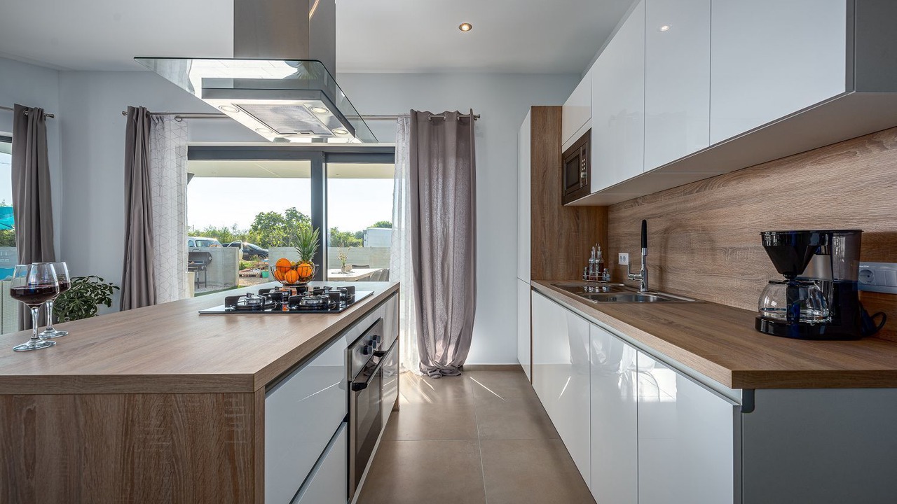 Photo of Kitchen in Mali Vareski