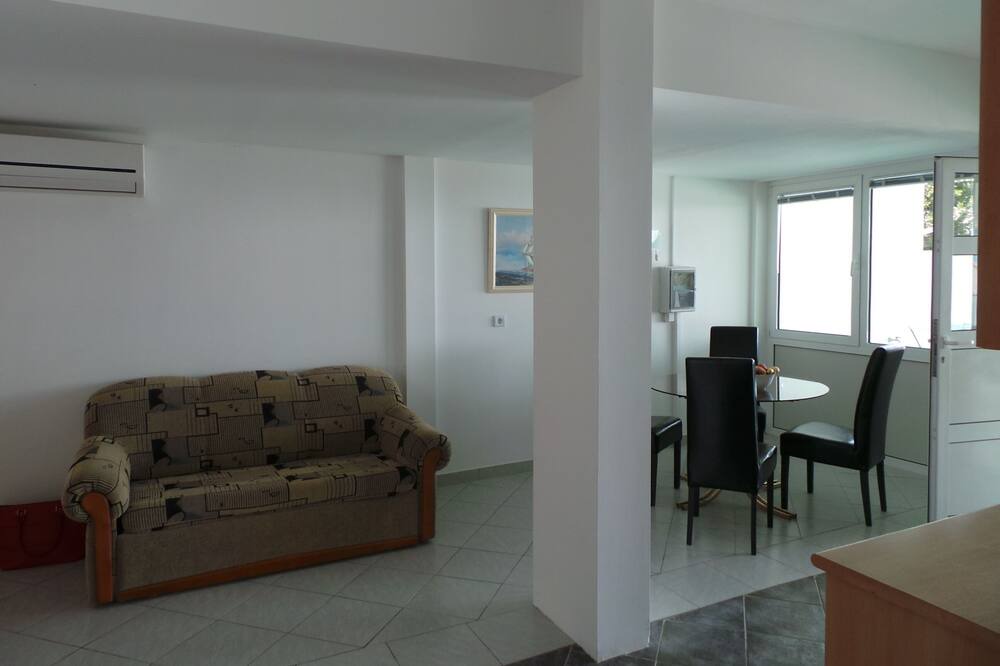 Photo of Livingroom in Ika