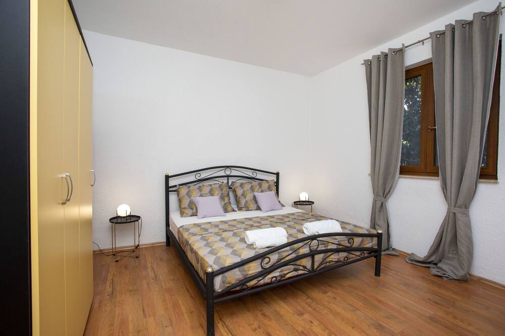 Photo of Bedroom in Cokuni