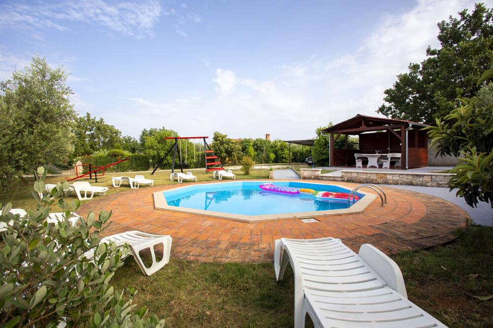 Photo of Outdoor in Cokuni