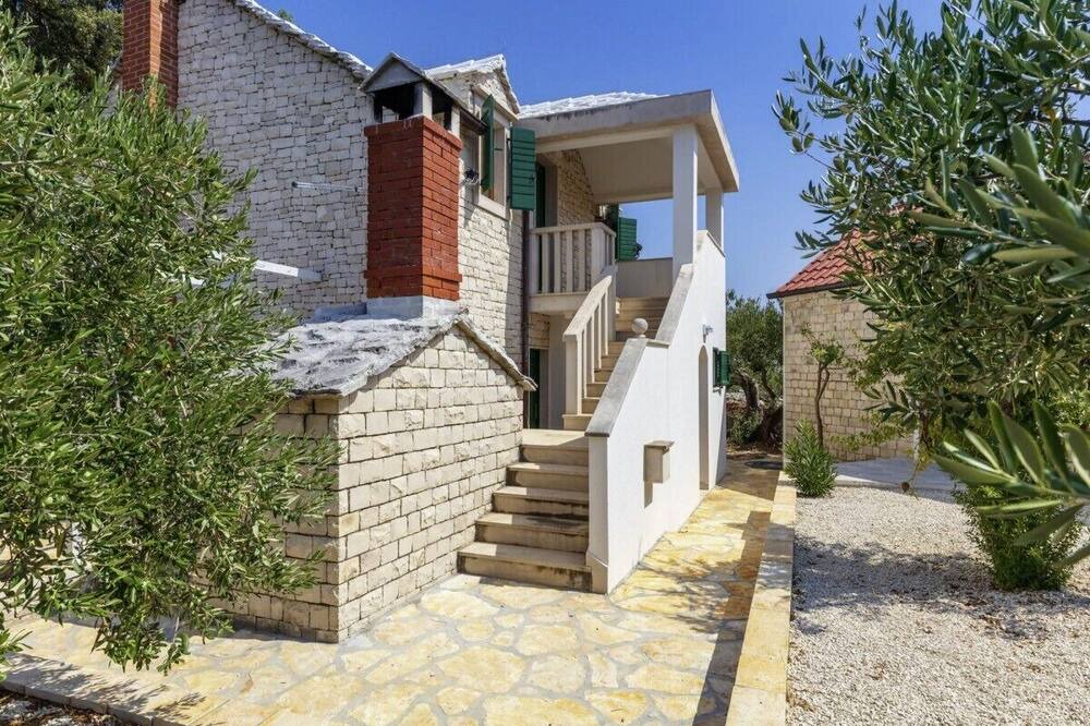 Photo of Outdoor in Praznica