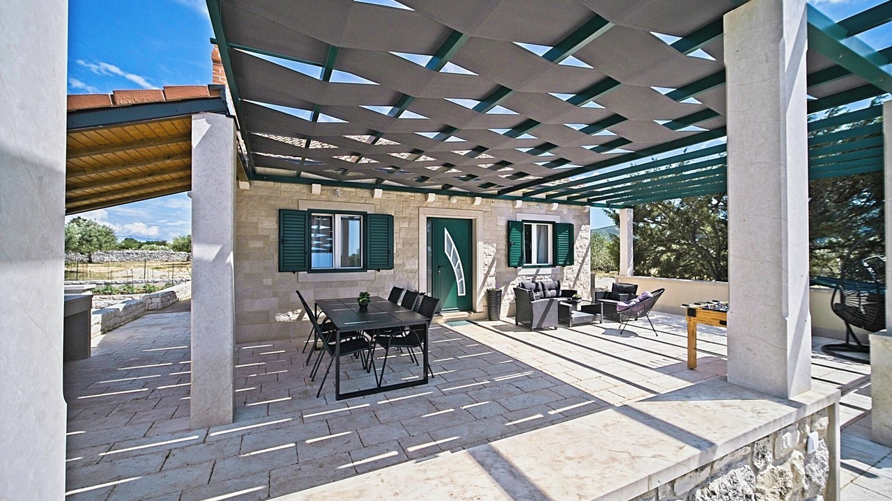 Photo of Patio Balcony in Praznica
