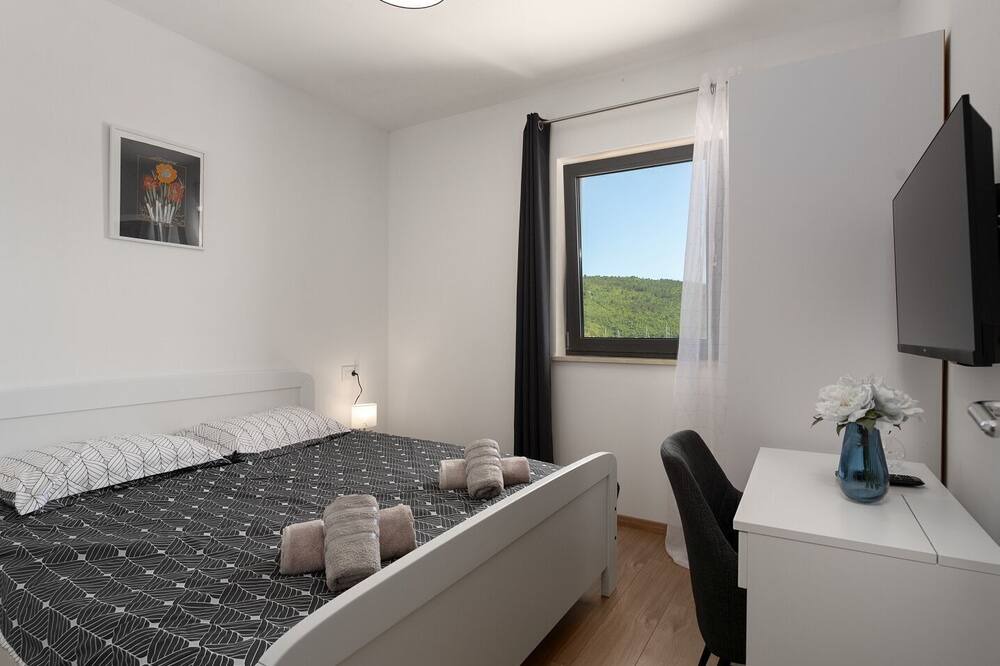 Photo of Bedroom in Trget