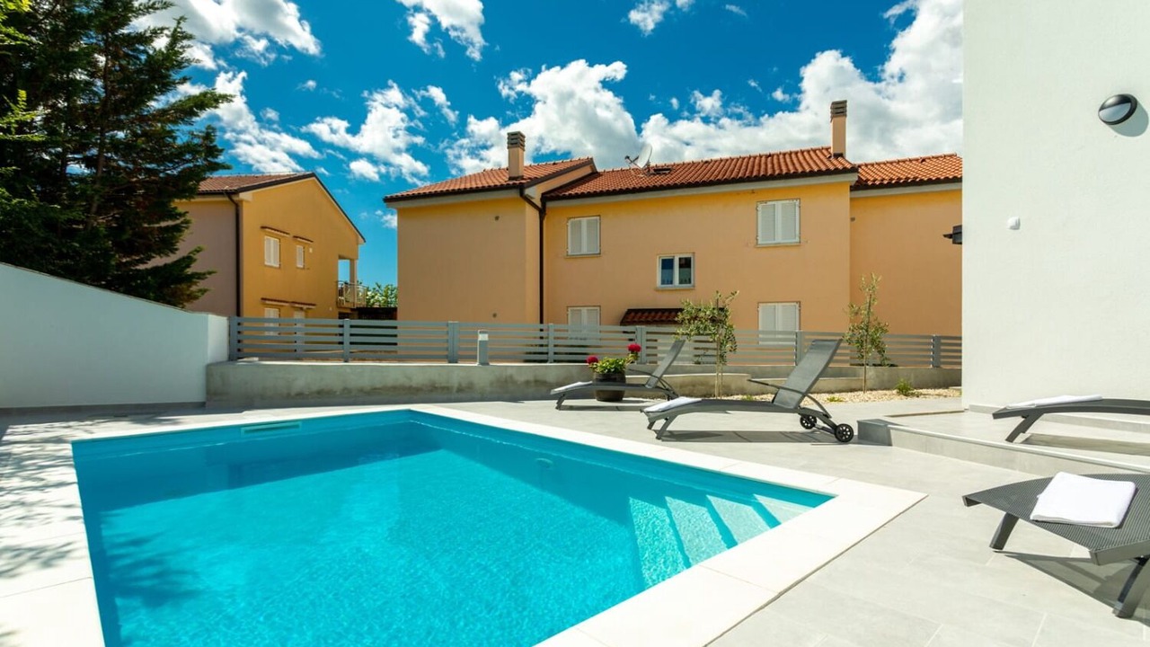 Photo of Outdoor in Soline