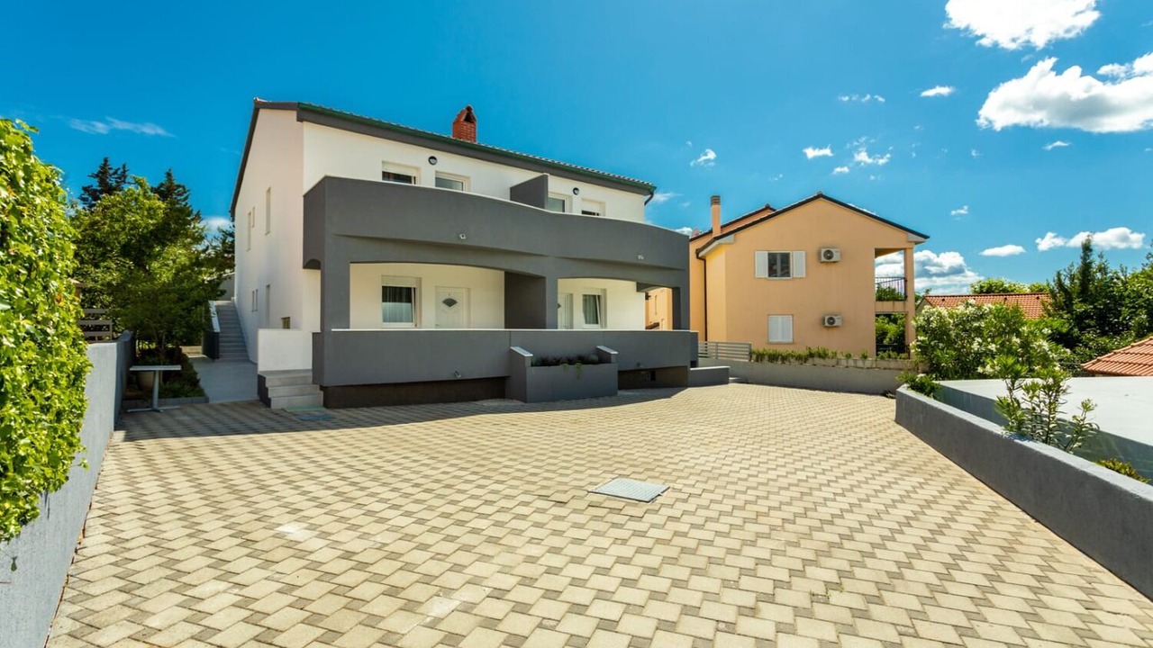 Photo of Outdoor in Soline
