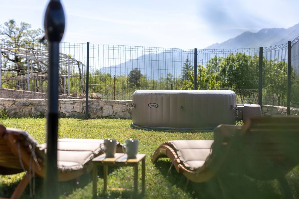 Photo of Outdoor in Sestanovac