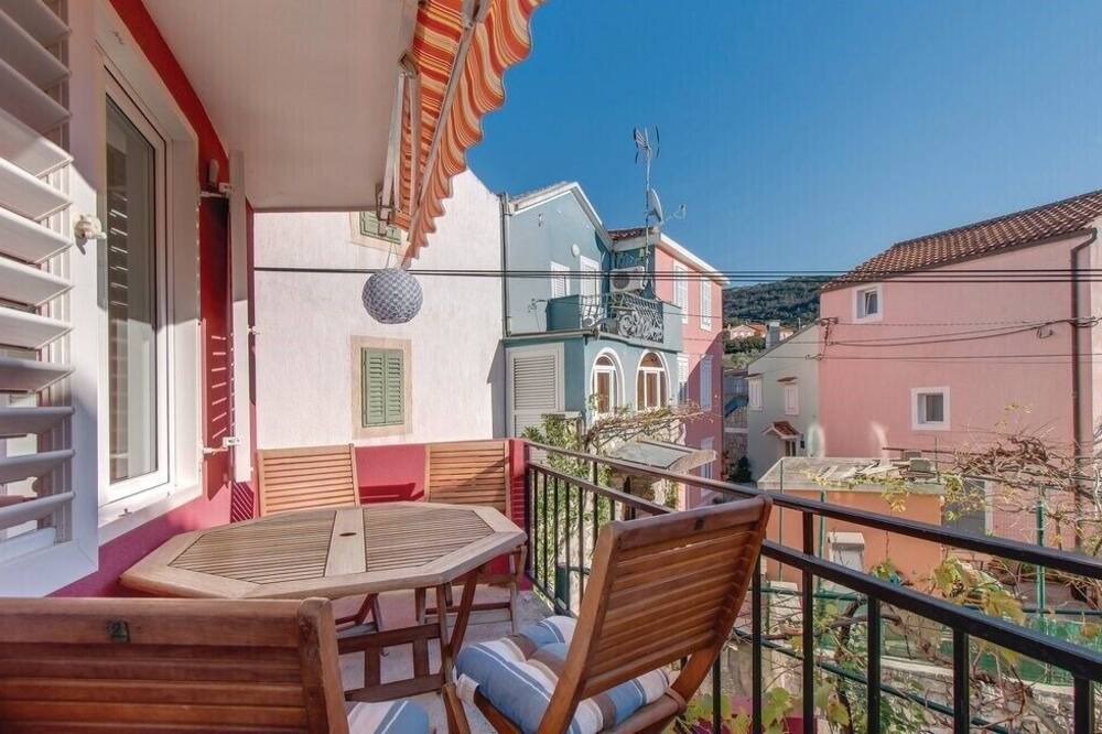 Photo of Outdoor in Miholascica
