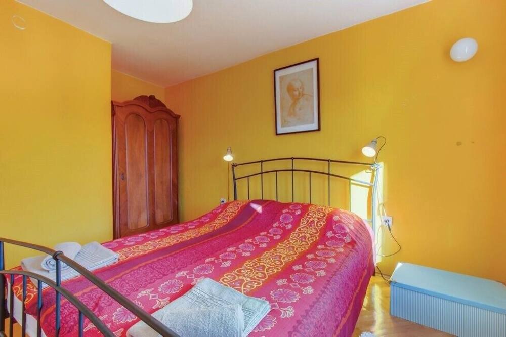 Photo of Bedroom in Miholascica