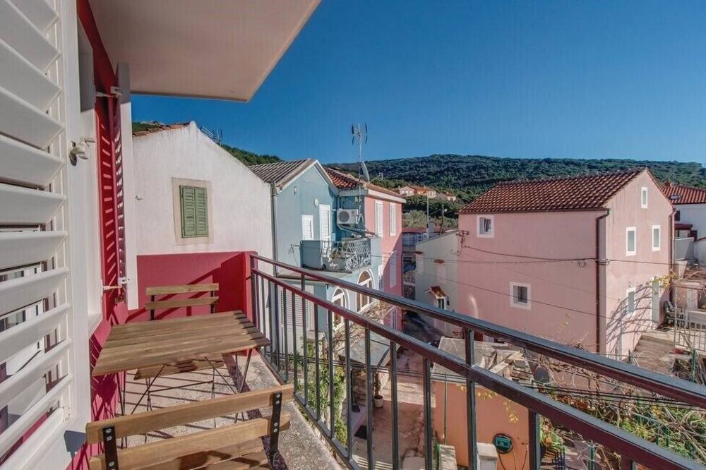 Photo of Outdoor in Miholascica
