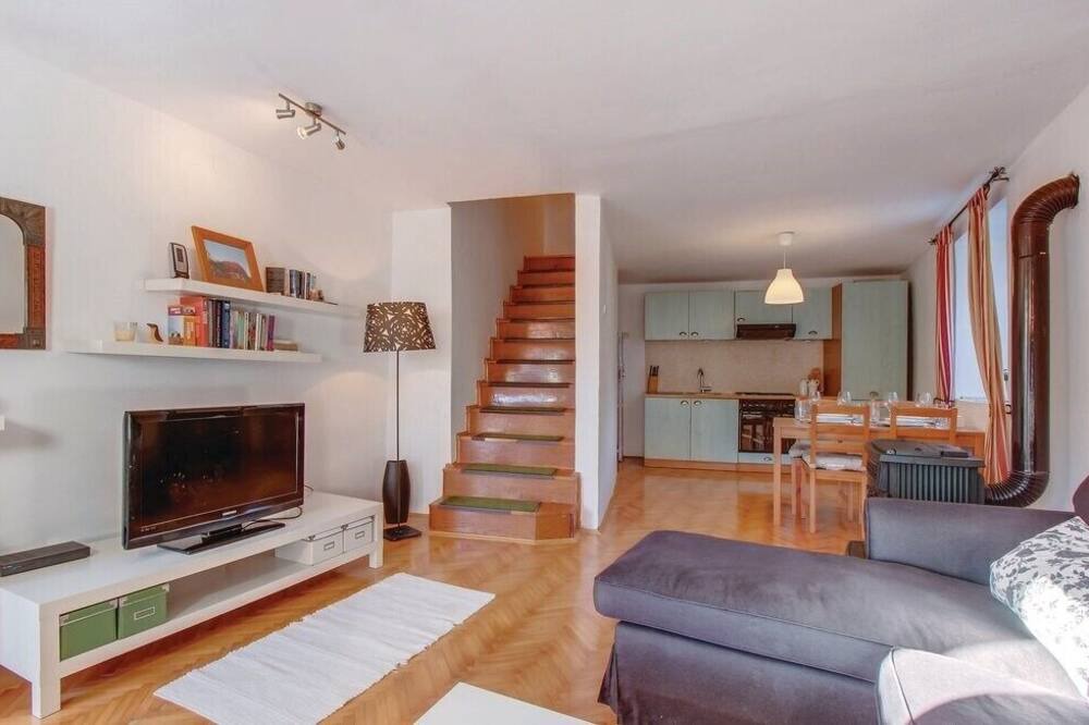 Photo of Livingroom in Miholascica