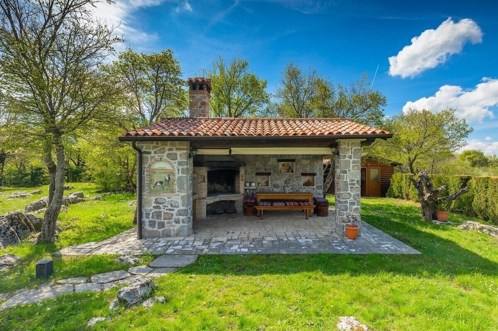 Photo of Outdoor in Lupoglav