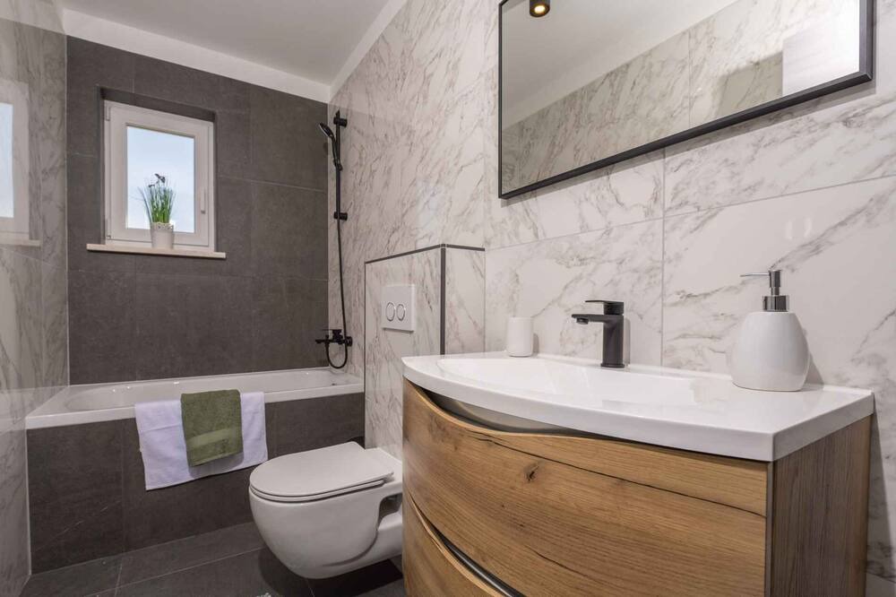 Photo of Bathroom in Salakovci