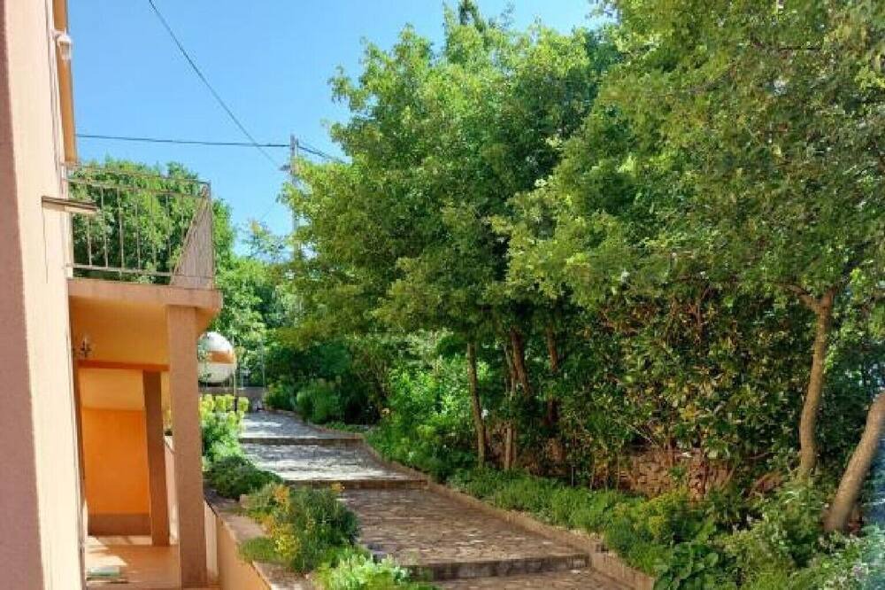 Photo of Outdoor in Smrika