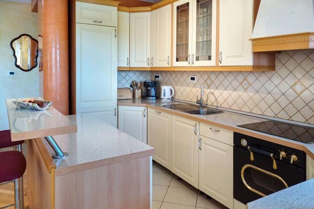 Photo of Kitchen in Viskovo