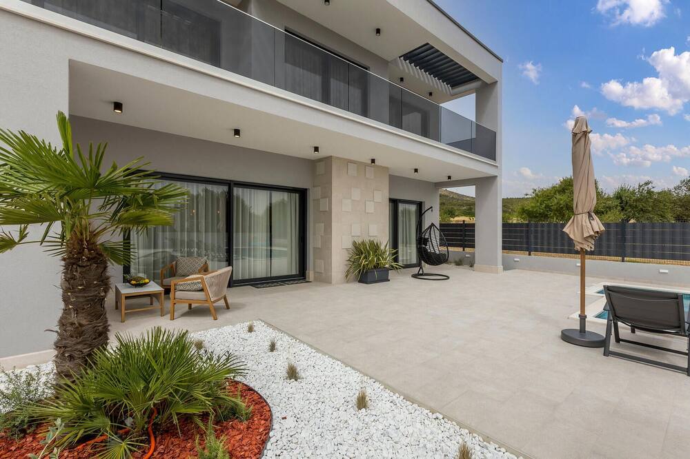 Photo of Patio Balcony in Marina