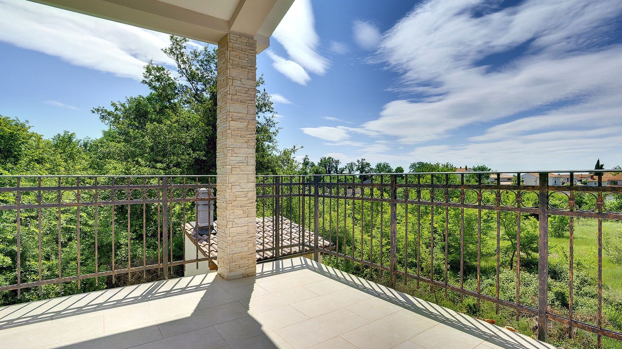 Photo of Outdoor in Mali Vareski