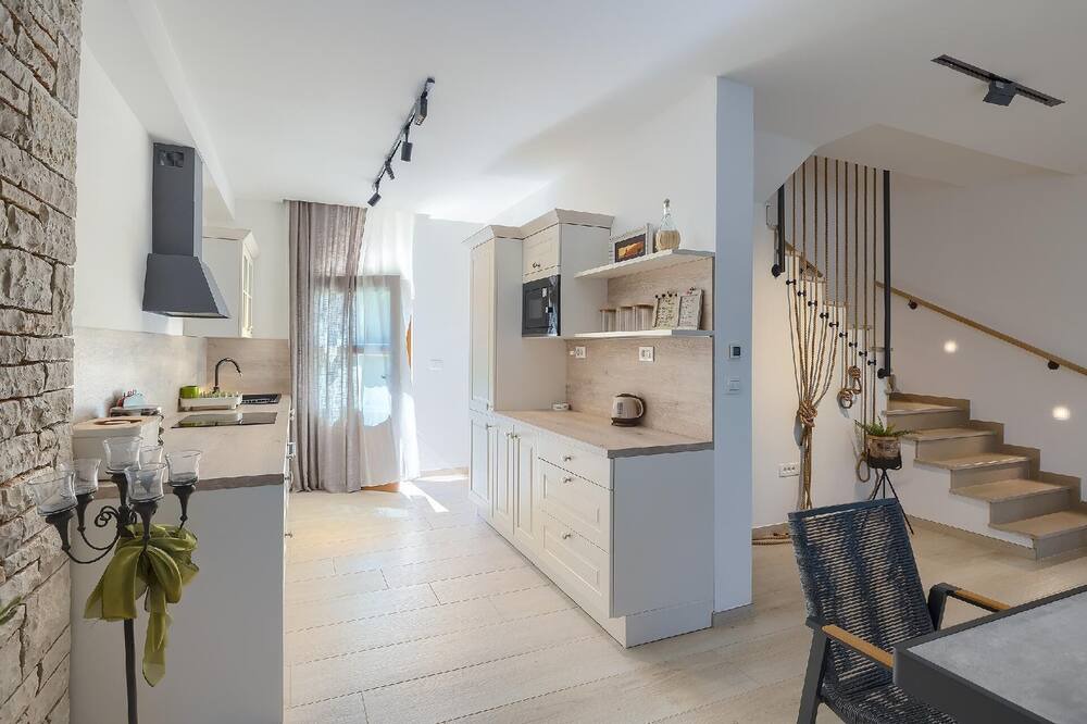 Photo of Kitchen in Belavici