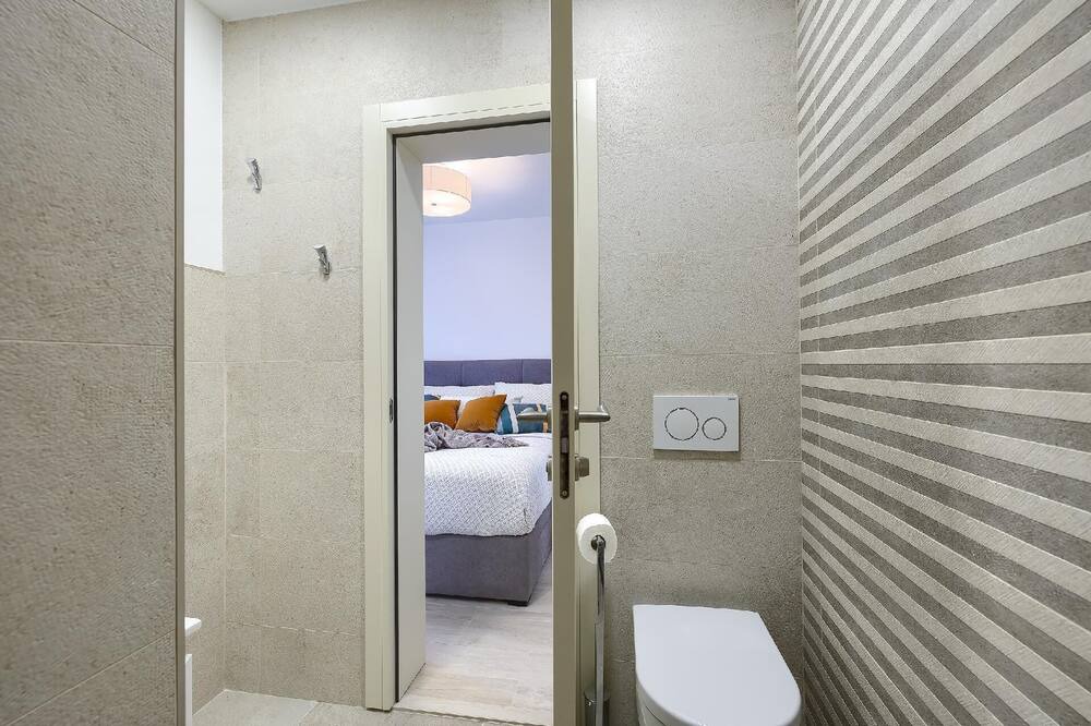 Photo of Bathroom in Belavici