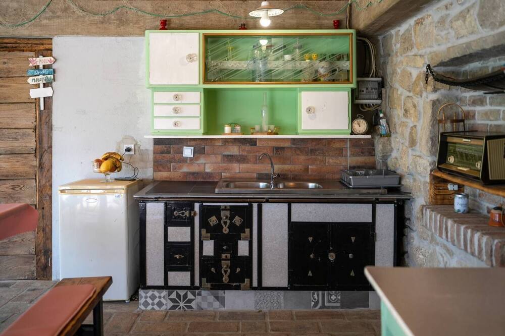 Photo of Kitchen in Ripenda Verbanci