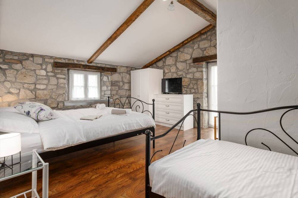 Photo of Bedroom in Ripenda Verbanci