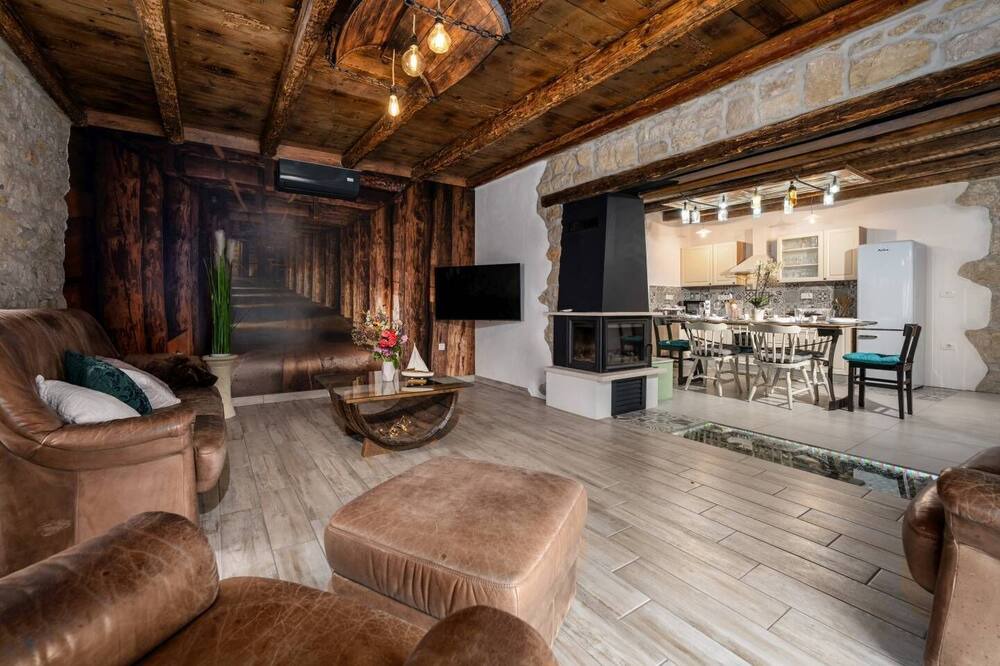 Photo of Livingroom in Ripenda Verbanci
